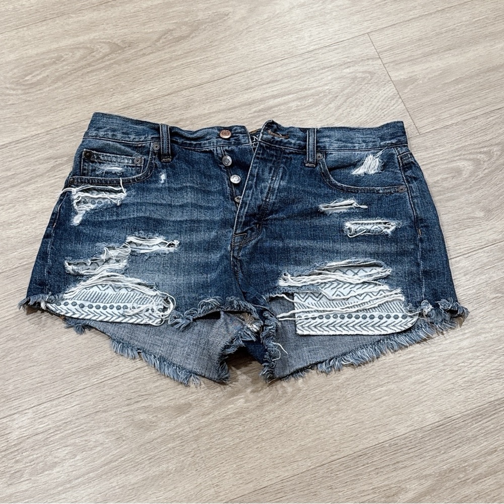 American Eagle Vintage Hi-Rise Festival Denim Jean Shorts Factory Distressed 10